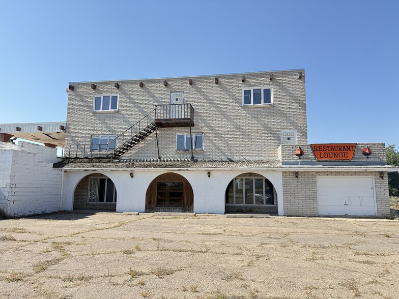 605 W US Highway 20, Gordon, NE à vendre - Photo du bâtiment - Image 3 de 5