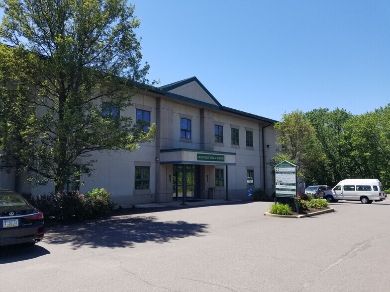 221 S River Street, Plains, PA à louer - Photo du bâtiment - Image 2 de 5