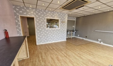 1-6 Charterfield Dr, Kingswinford à louer Photo du bâtiment- Image 1 de 5