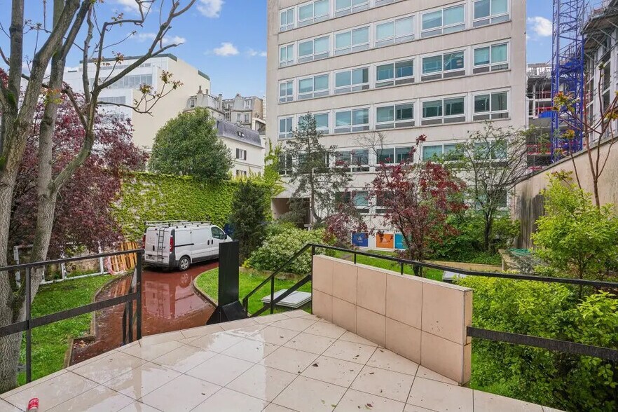 171 Bis Avenue Charles De Gaulle, Neuilly-sur-Seine à louer - Photo du bâtiment - Image 2 de 3