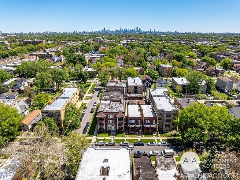 235 N Mason Ave, Chicago, IL à vendre - Photo du bâtiment - Image 3 de 3