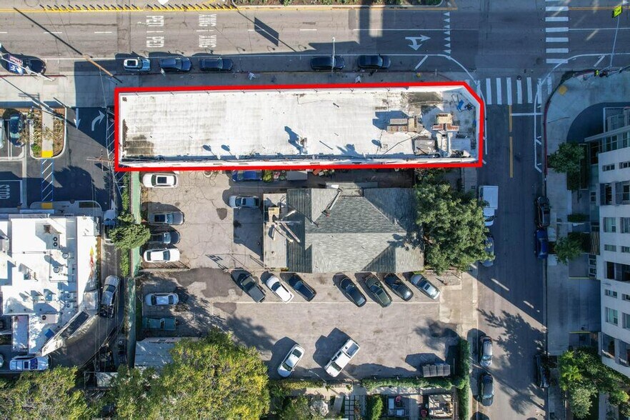 1429-1445 N Highland Ave, Los Angeles, CA à louer - Photo du bâtiment - Image 3 de 11