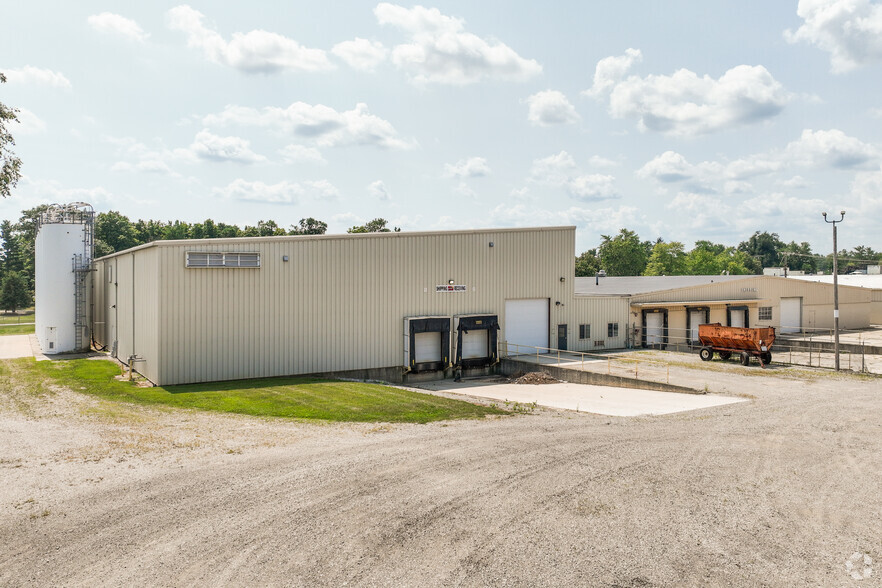 240 E Industrial Pky, Fayette, OH à vendre - Photo principale - Image 1 de 1