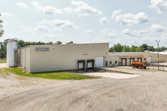 Plus de détails pour 240 E Industrial Pky, Fayette, OH - Industriel/Logistique à louer