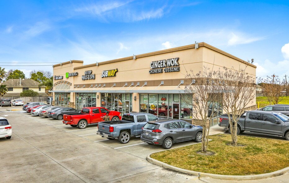 9855 Blackhawk Blvd, Houston, TX à louer - Photo du bâtiment - Image 2 de 3