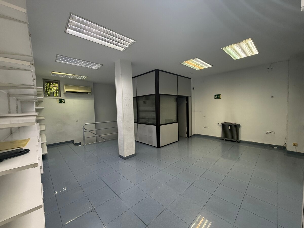 Calle de Jesús Aprendiz, 11, Madrid, MAD 28007 - Unit Puerta 01, Esc. 5 -  - Interior Photo - Image 1 of 3