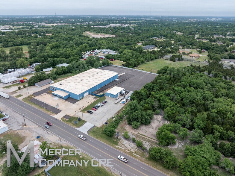 3035 NE 23rd St, Oklahoma City, OK à vendre - Photo du bâtiment - Image 2 de 41