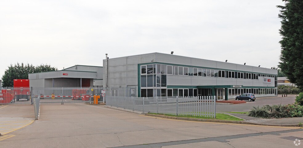 Heathcote Way, Warwick à vendre - Photo du bâtiment - Image 2 de 11