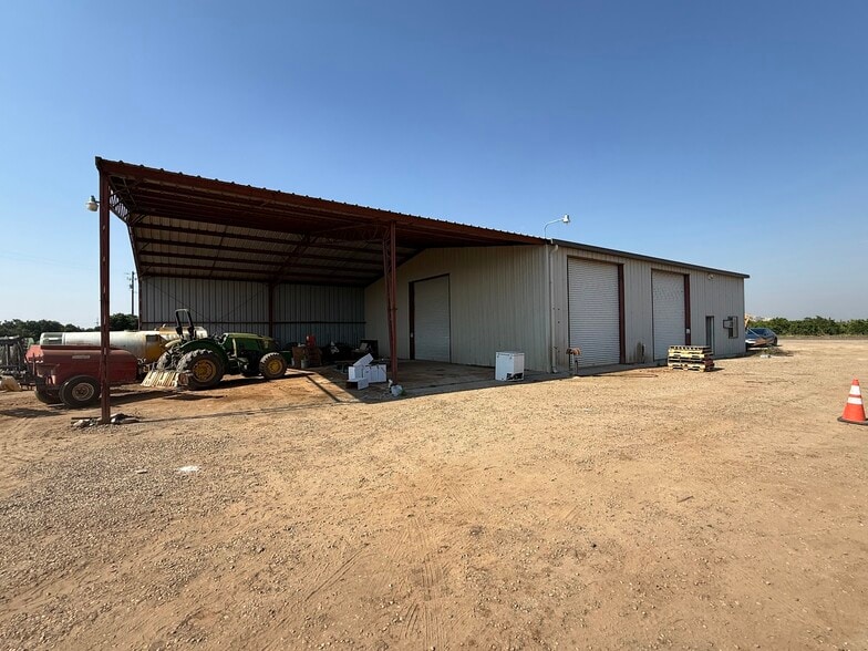 8780 S Anchor Ave, Orange Cove, CA for lease - Building Photo - Image 3 of 10