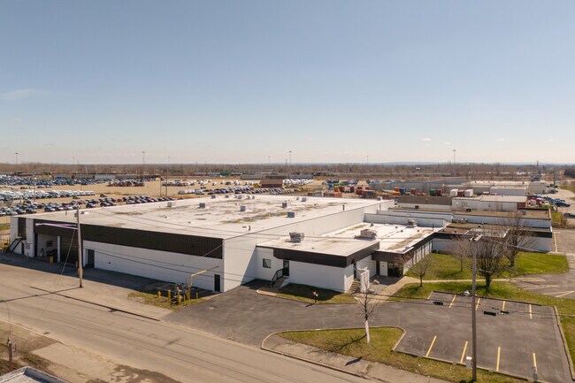 Plus de détails pour 1885 Harlem Rd, Buffalo, NY - Industriel à vendre