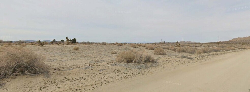 150 W Palmdale Blvd, Palmdale, CA for sale - Primary Photo - Image 1 of 2