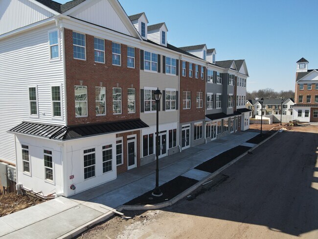 More details for 623 E Broad St, Souderton, PA - Retail for Lease