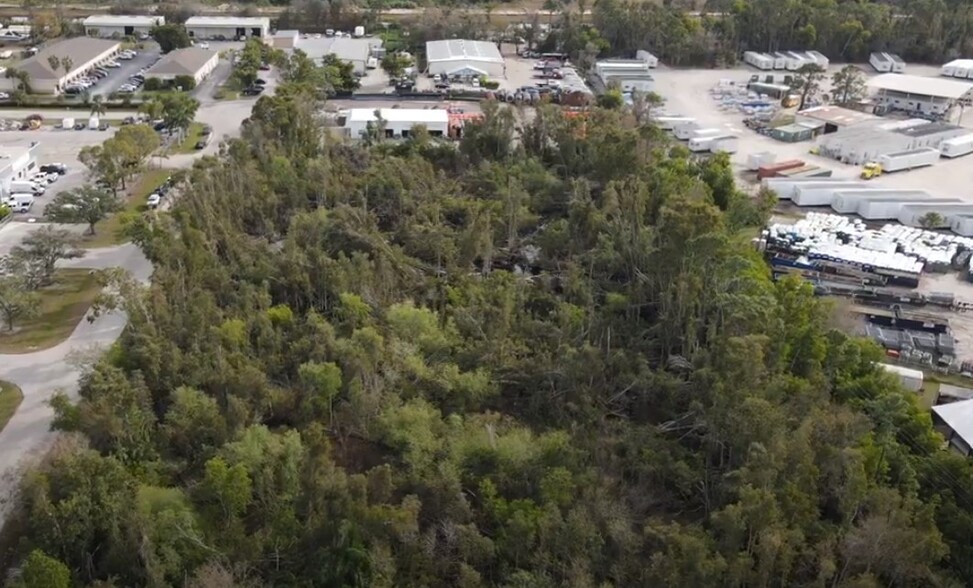 5830 Youngquist Rd, Fort Myers, FL for sale - Aerial - Image 2 of 4