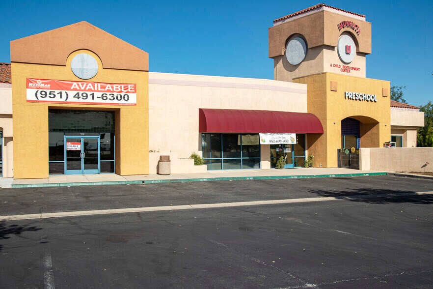 39840-39872 Los Alamos Rd, Murrieta, CA for lease - Building Photo - Image 3 of 6