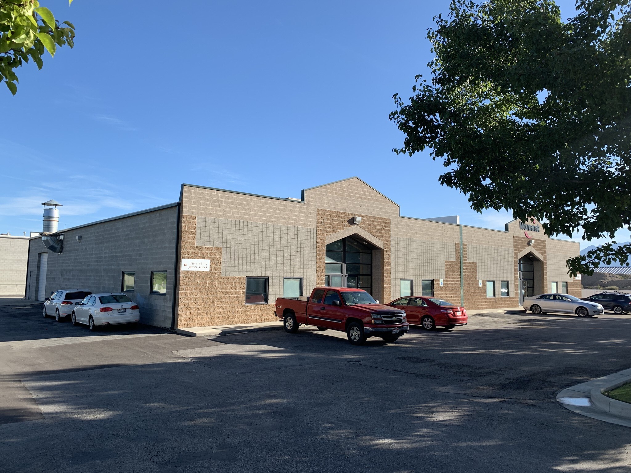 4268-4272 W Nike Dr, West Jordan, UT for lease Primary Photo- Image 1 of 9