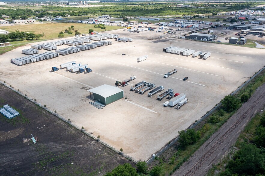 9598 Lynwood St, Fort Worth, TX à louer - Aérien - Image 2 de 5