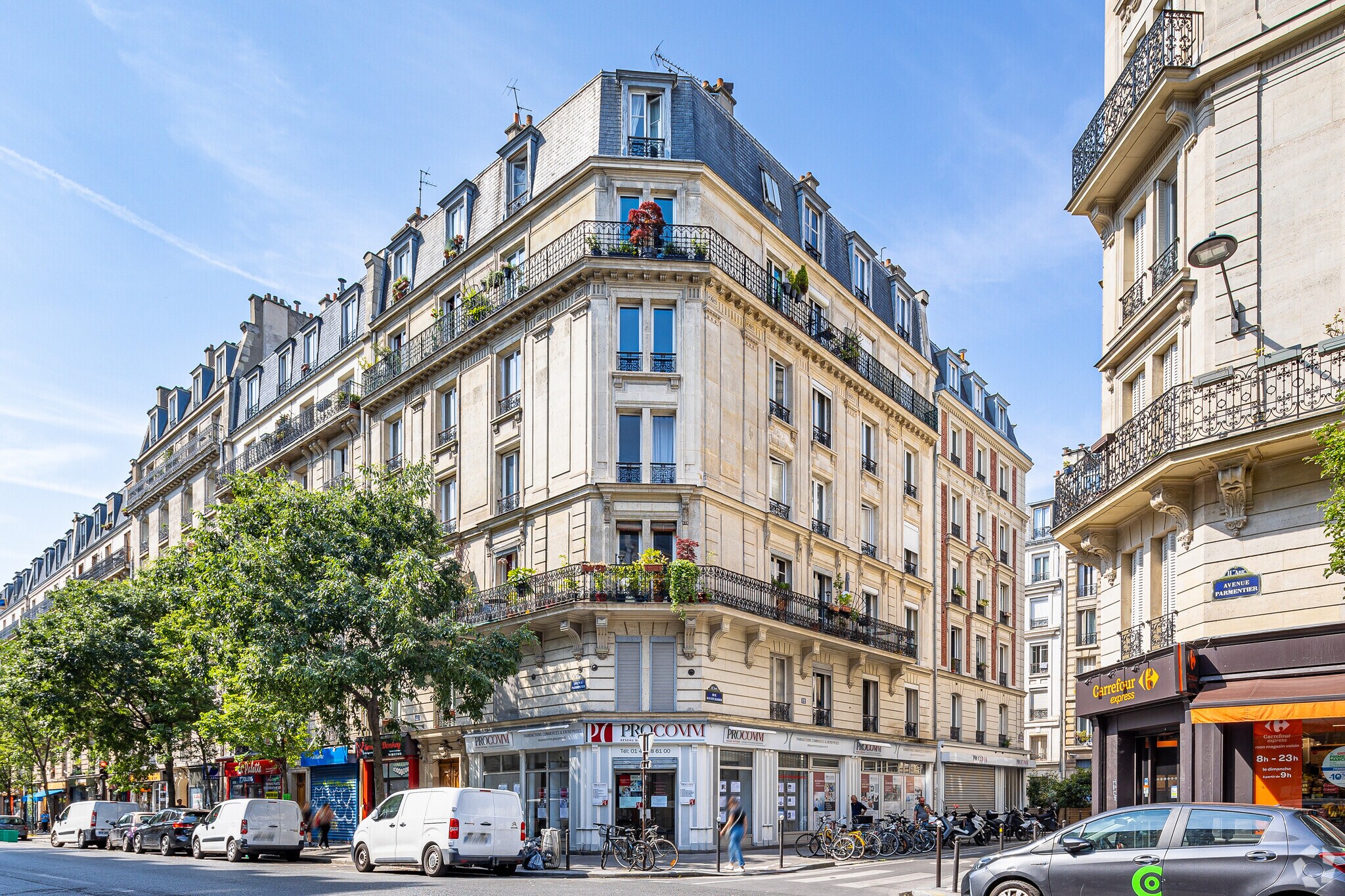 Commerce de détail dans Paris à louer Photo principale- Image 1 de 3