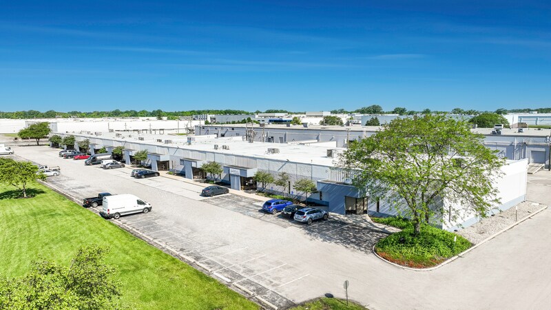 5636-5762 W 79th St, Indianapolis, IN à louer - Photo du bâtiment - Image 3 de 8