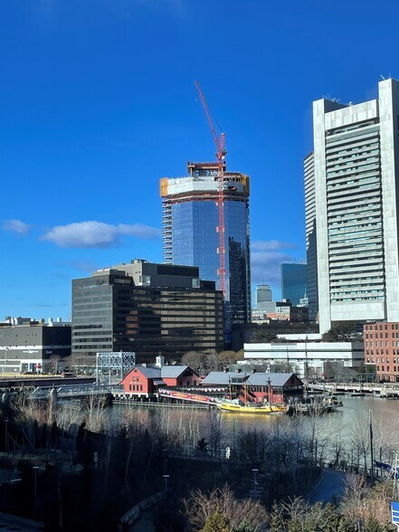 680 Atlantic Ave, Boston, MA à louer - Photo du bâtiment - Image 1 de 4