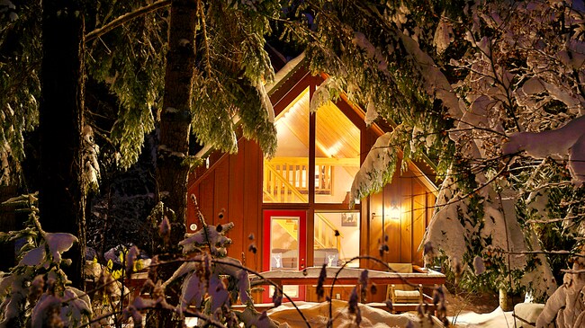 Plus de détails pour 2291 Highway 141, Trout Lake, WA - Services hôteliers à vendre