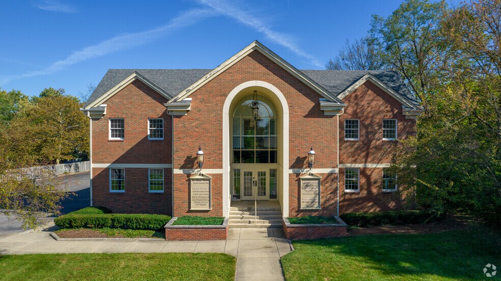 870 High St, Worthington, OH for lease - Building Photo - Image 2 of 8