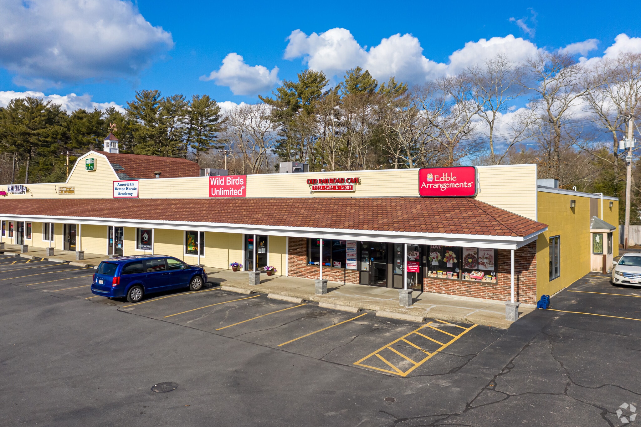 386 Columbia Rd, Hanover, MA for lease Primary Photo- Image 1 of 21