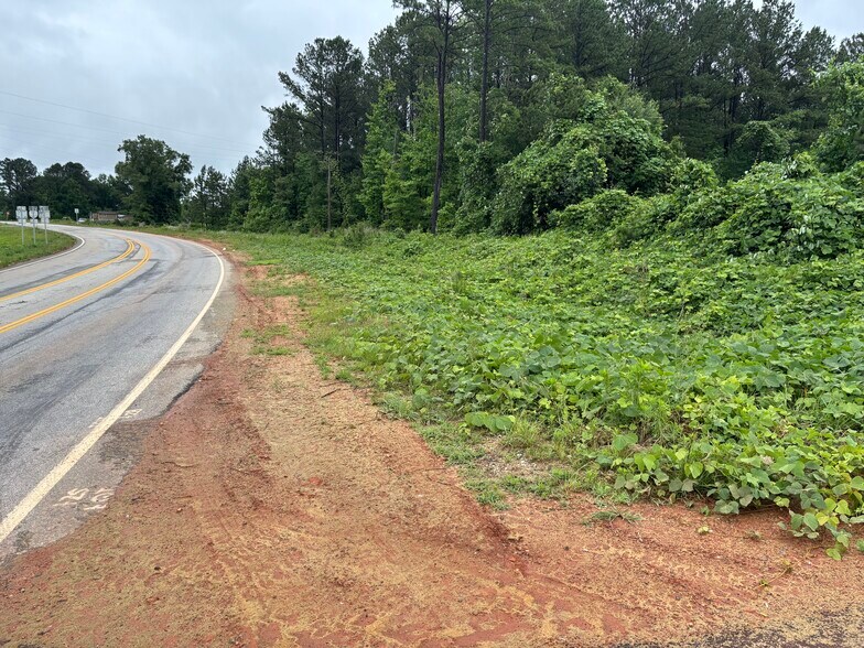 1900 N Limestone St, Gaffney, SC for sale - Primary Photo - Image 2 of 11