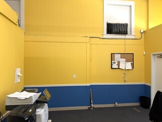 Plus de détails pour 1030 S Main St, Rockford, IL - Bureau à vendre