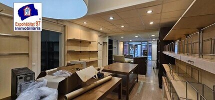 Retail in Cambrils, Tarragona for lease Interior Photo- Image 2 of 8