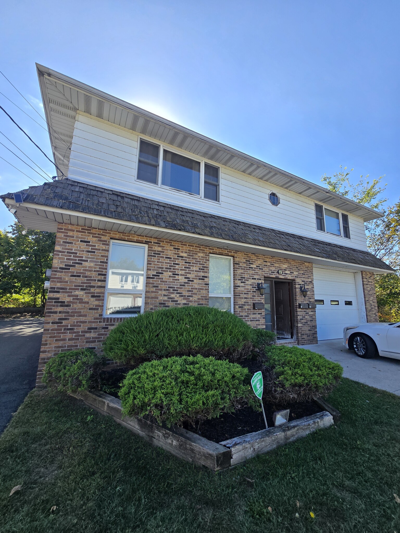 19 Hillery St, Woodland Park, NJ for lease Primary Photo- Image 1 of 2