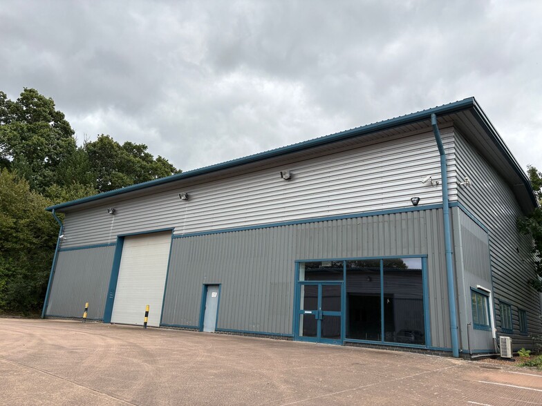 Apple Ln, Exeter for lease - Building Photo - Image 1 of 5