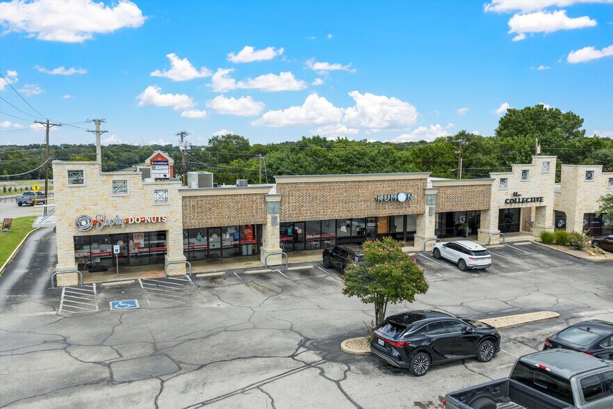 8810 W Highway 84, Waco, TX à louer - Photo du bâtiment - Image 3 de 5