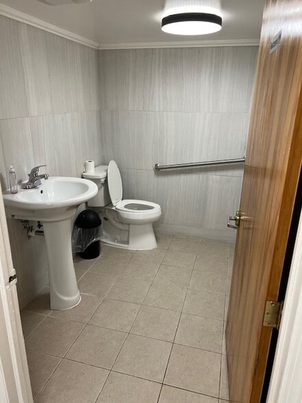 7223 20th Ave, Brooklyn, NY for lease - Other - Image 3 of 9