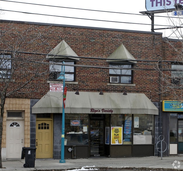 3319 Lake Shore Blvd W, Toronto, ON à vendre - Photo principale - Image 1 de 1