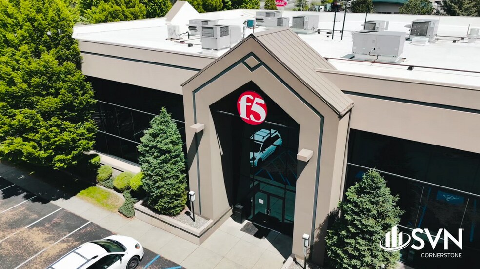 23321 E Knox Ave, Liberty Lake, WA à louer - Photo du bâtiment - Image 2 de 7