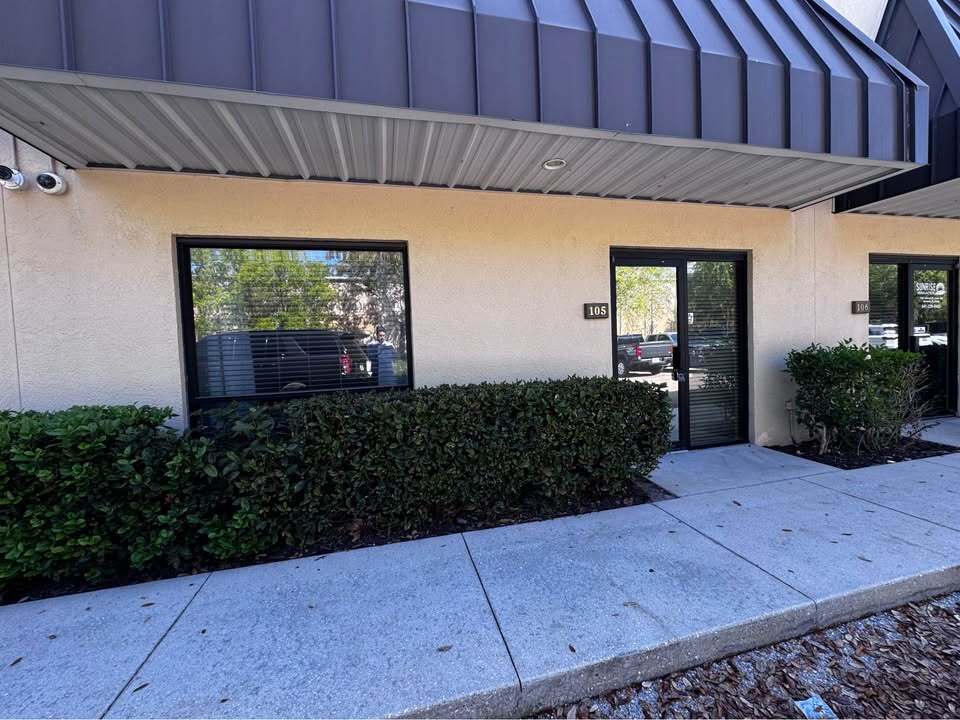 7345 International Pl, Sarasota, FL à louer Photo intérieure- Image 1 de 1