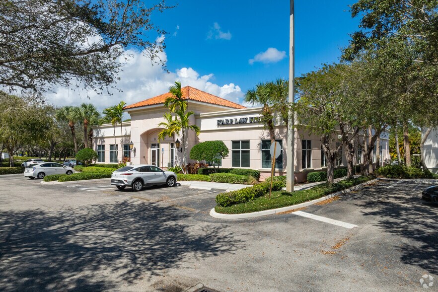 2875 Pga Blvd, Palm Beach Gardens, FL à louer - Photo du bâtiment - Image 3 de 4
