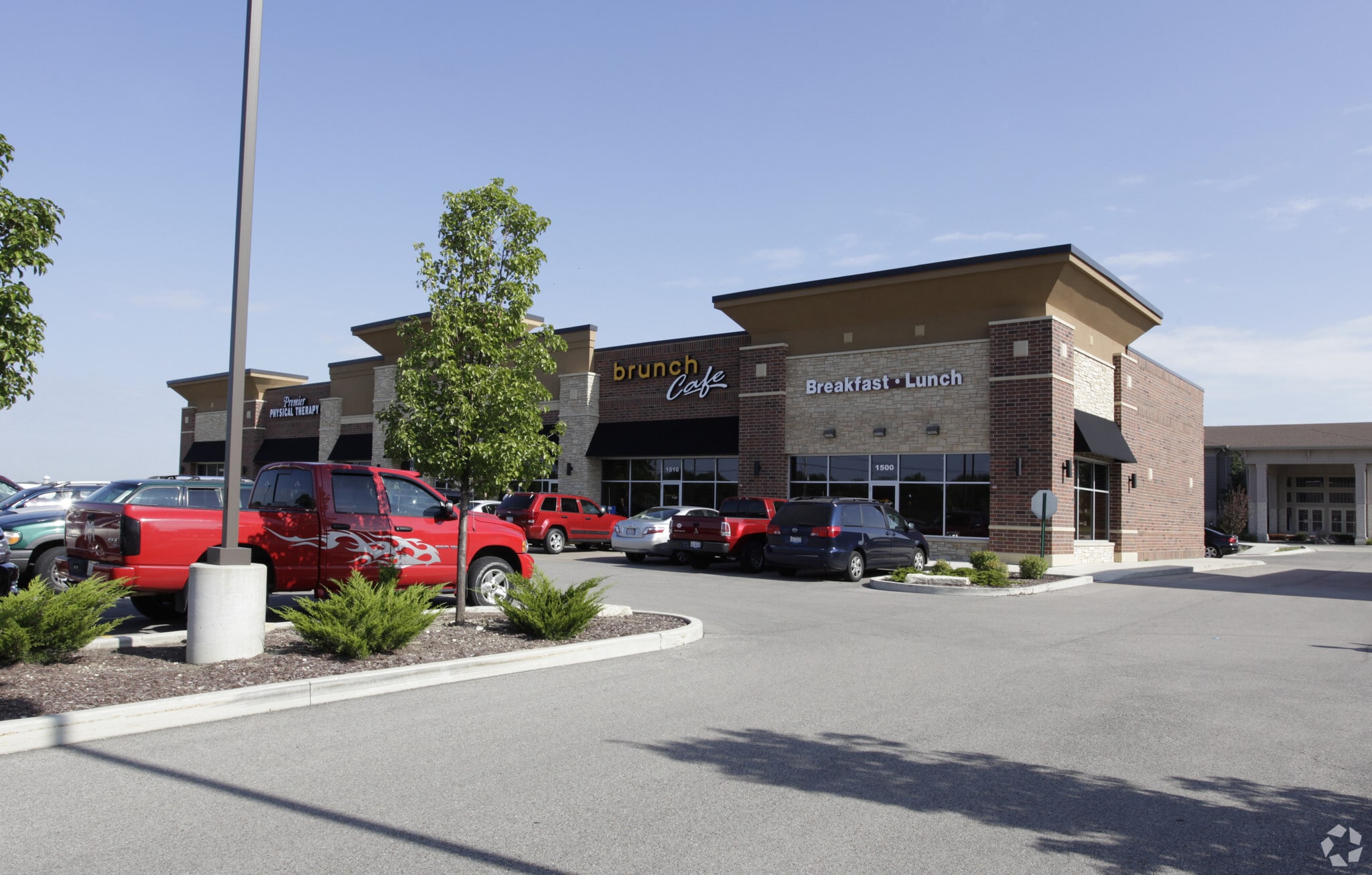 1520 Lake St, Roselle, IL for lease Primary Photo- Image 1 of 16