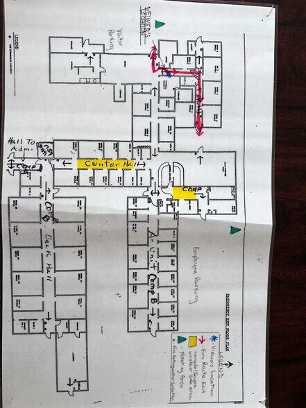 620 Harper Ave, Peshtigo, WI à vendre - Photo du bâtiment - Image 2 de 35