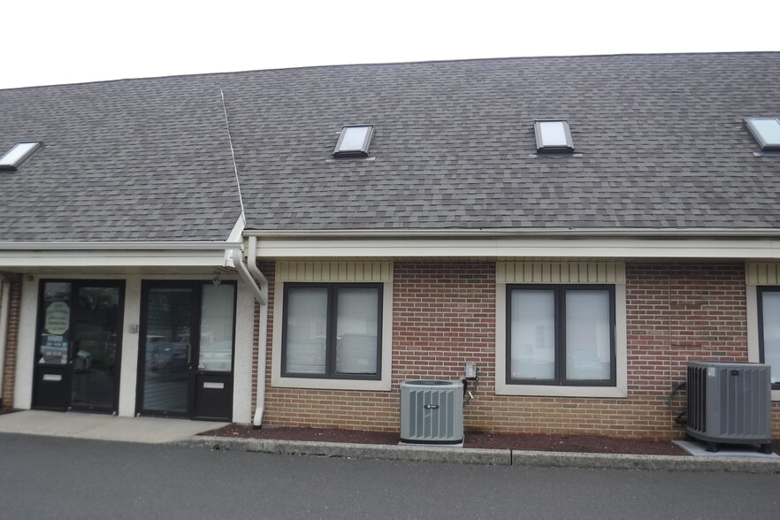 206 E Pennsylvania Blvd, Feasterville Trevose, PA for sale - Building Photo - Image 2 of 20