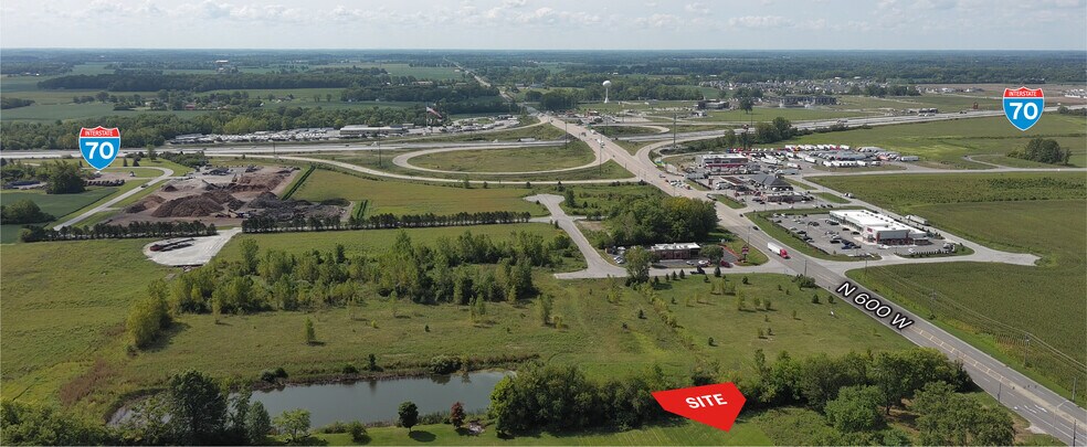 3097 N 600 W, Greenfield, IN à vendre - Photo du bâtiment - Image 3 de 7