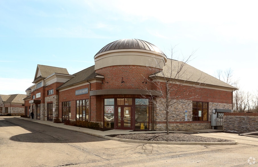 5677-5691 Woerner Temple Rd, Dublin, OH for lease - Building Photo - Image 3 of 6