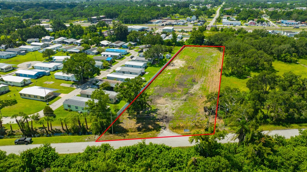 674 Woodland Estates Avenue, Ruskin, FL à vendre - Aérien - Image 3 de 8