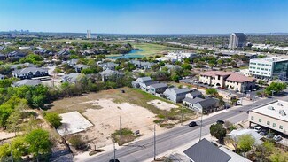 Plus de détails pour 350-362 W Sunset Rd, San Antonio, TX - Terrain à louer