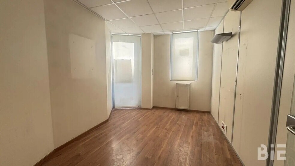 Retail in Bordeaux for sale - Interior Photo - Image 3 of 3