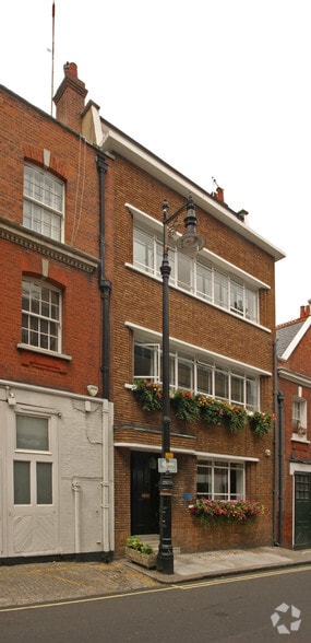 42 Bruton Pl, London for lease - Building Photo - Image 2 of 2