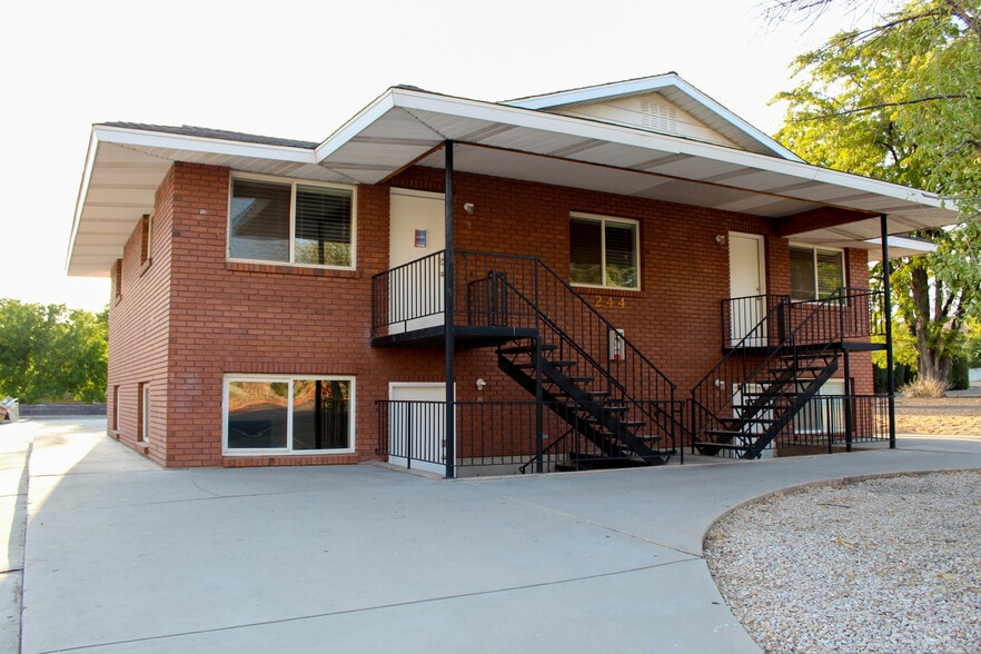 244-250 S 700 E, Saint George, UT for sale - Primary Photo - Image 1 of 6