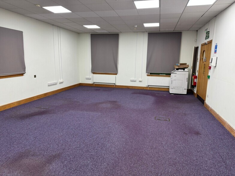 26A Southend Rd, Woodford Green à louer - Photo du bâtiment - Image 1 de 2