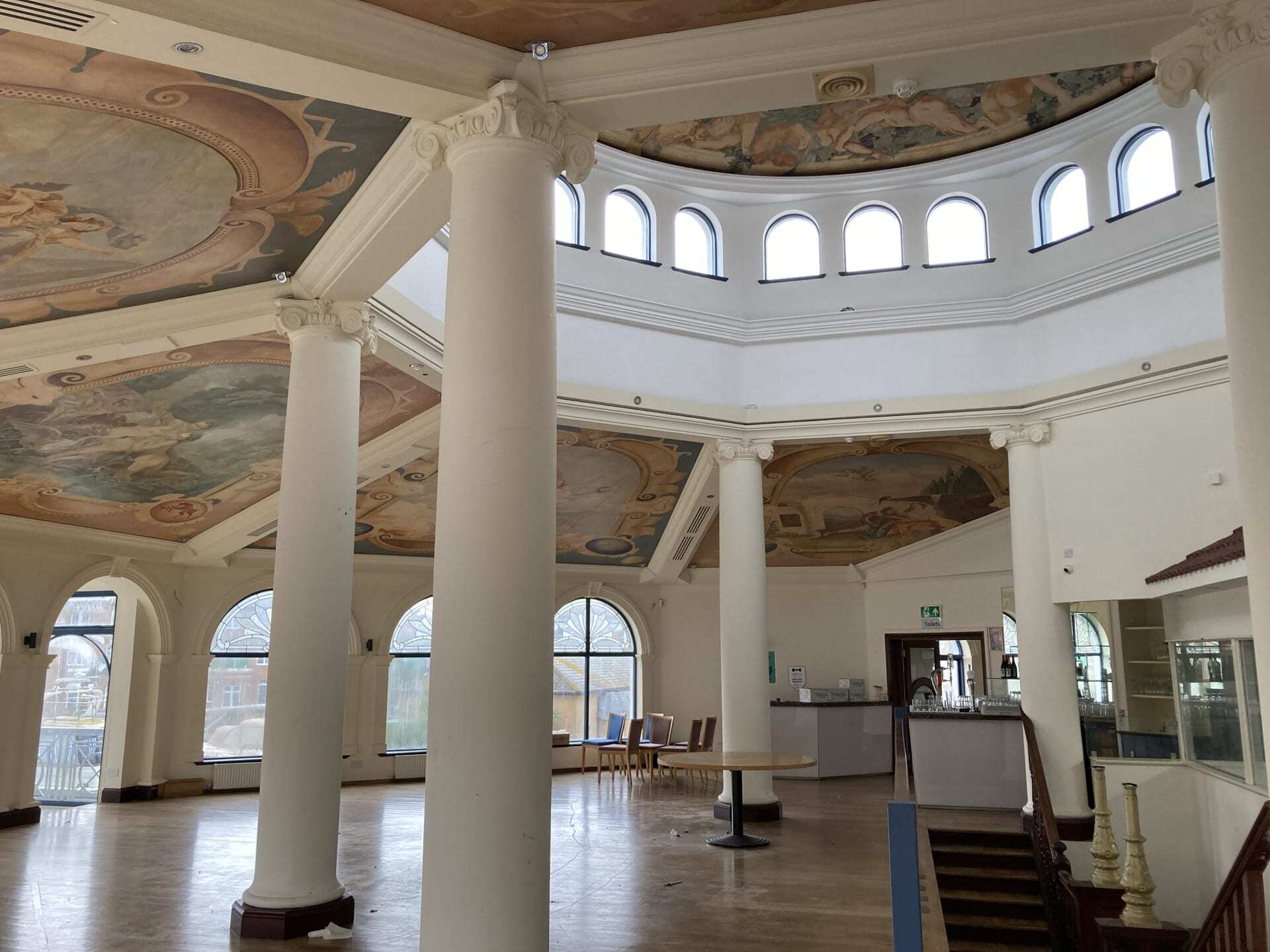 Village Sq, Brighton à louer Photo intérieure- Image 1 de 10