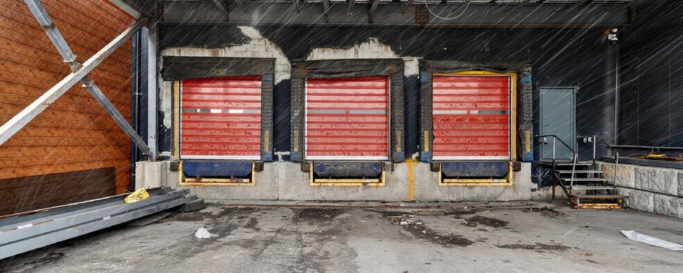 7600 Rte Transcanadienne, Montréal, QC à louer - Photo du bâtiment - Image 3 de 4